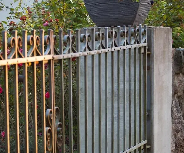 Гостевой дом Manor